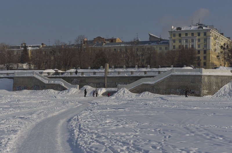 март 2012 года